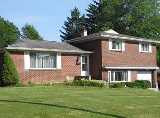 400 Pinecrest Rd, Vestal, NY 13850