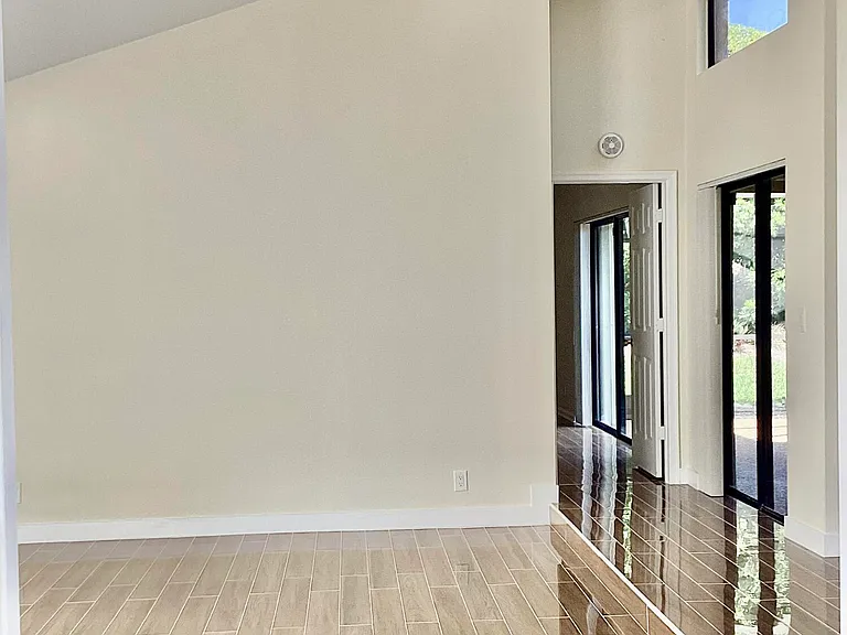 8895 Old Pine Rd — Photo 7