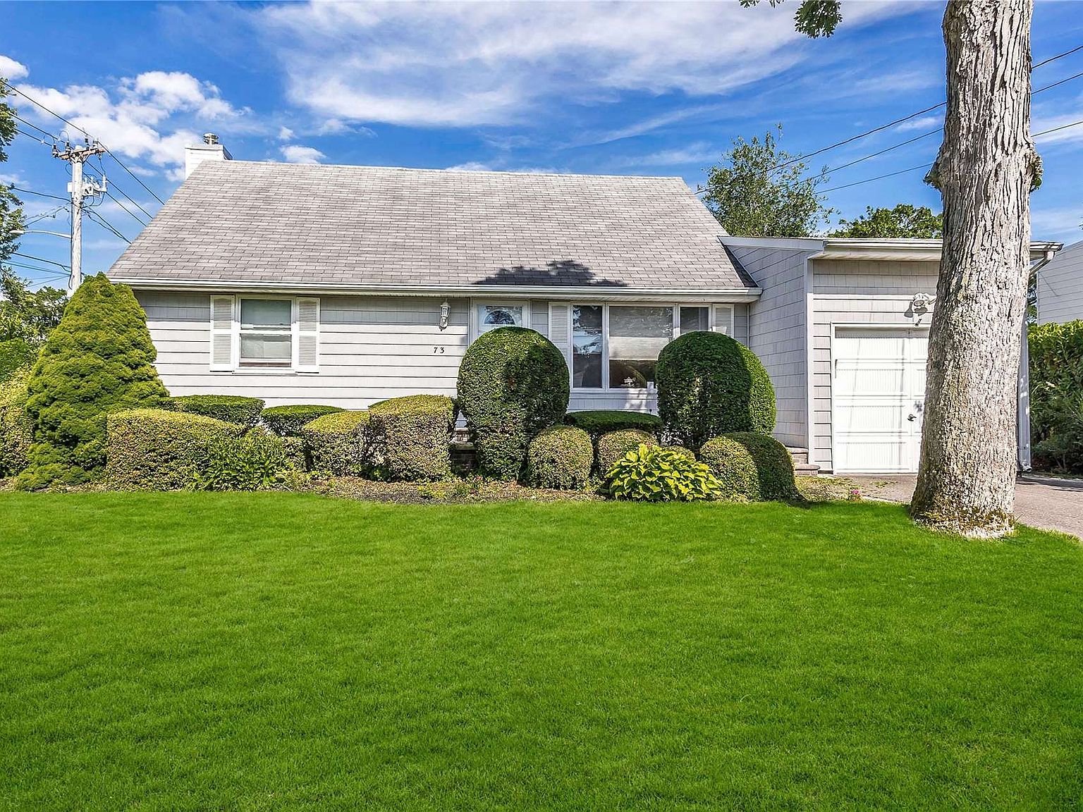 73 2nd Avenue Massapequa Park NY 11762 Zillow