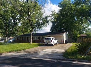 3541 Club House Rd, Virginia Beach, VA 23452