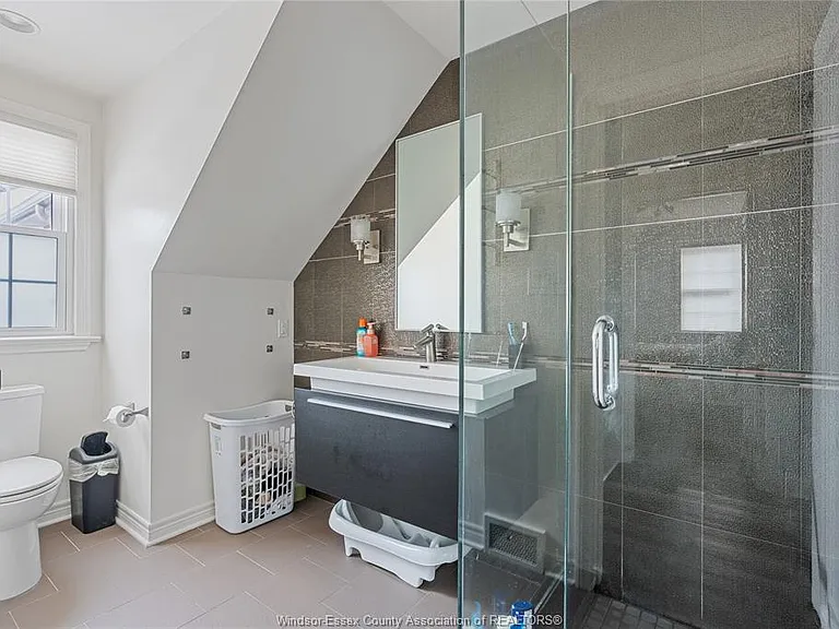 282 Rossini Blvd #UPPER — Photo 22