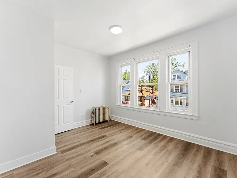 26-28 Unity Ave #4 — Photo 11
