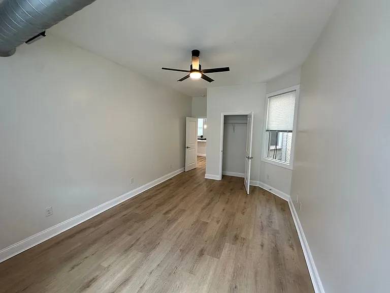 4631 Montgomery Rd — Photo 16