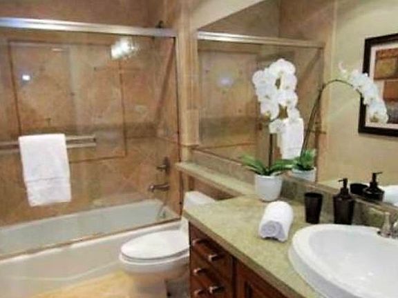 5th image of 11911 Mayfield Ave APT 304