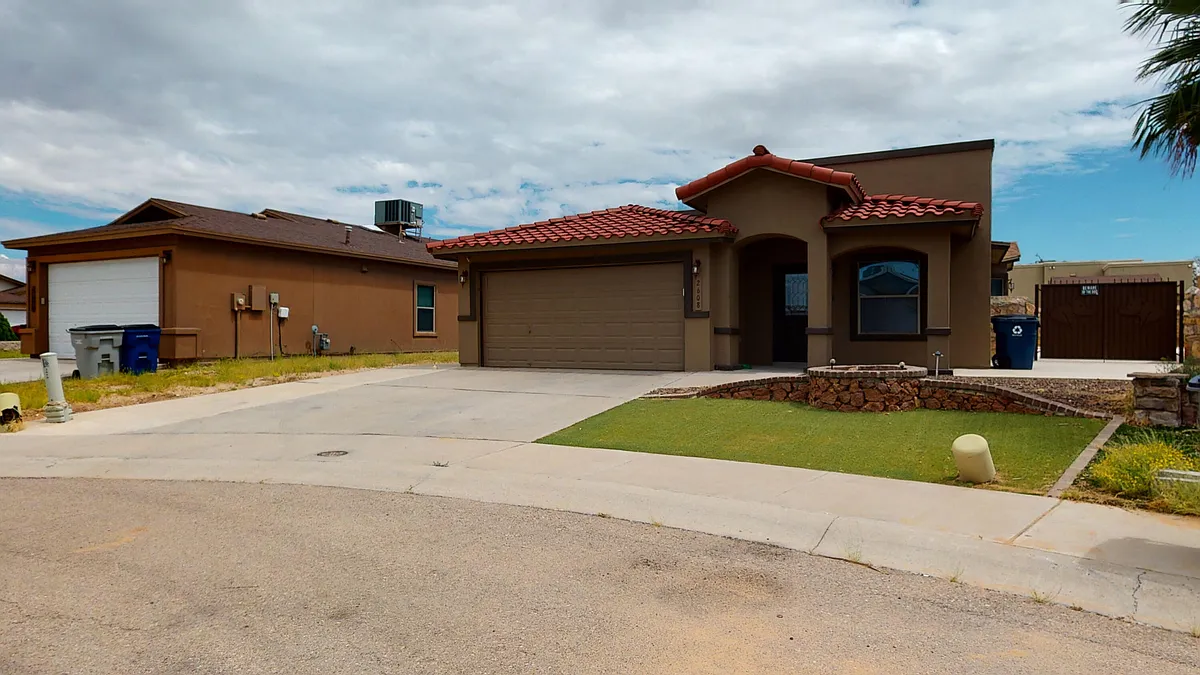 Building Photo - 2608 Tanning Rock Way