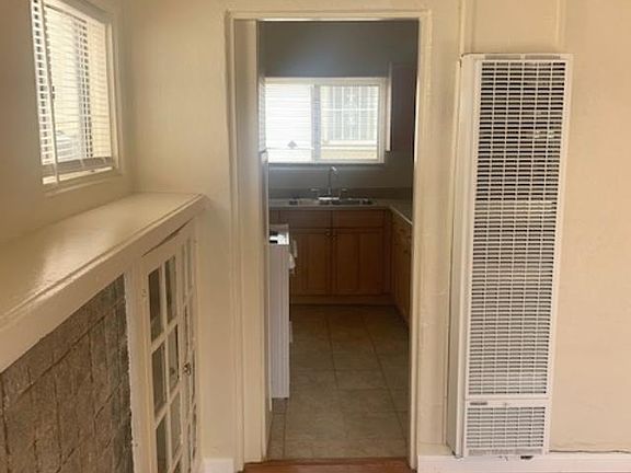 5th image of 3859 37th St