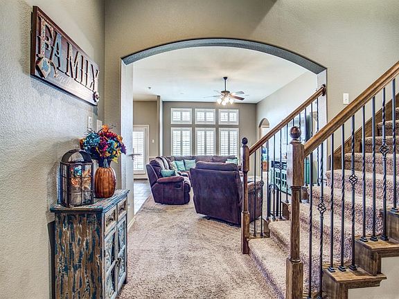 5th image of 11728 Merlotte Ln
