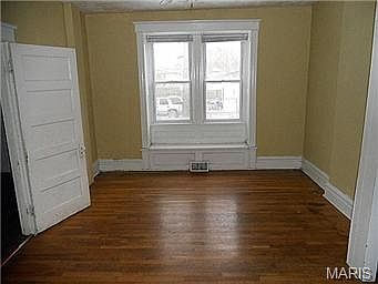 5th image of 111 Bellerive Blvd
