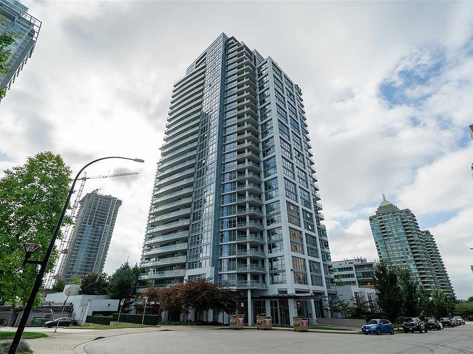 1st image of 4400 Buchanan St #2205