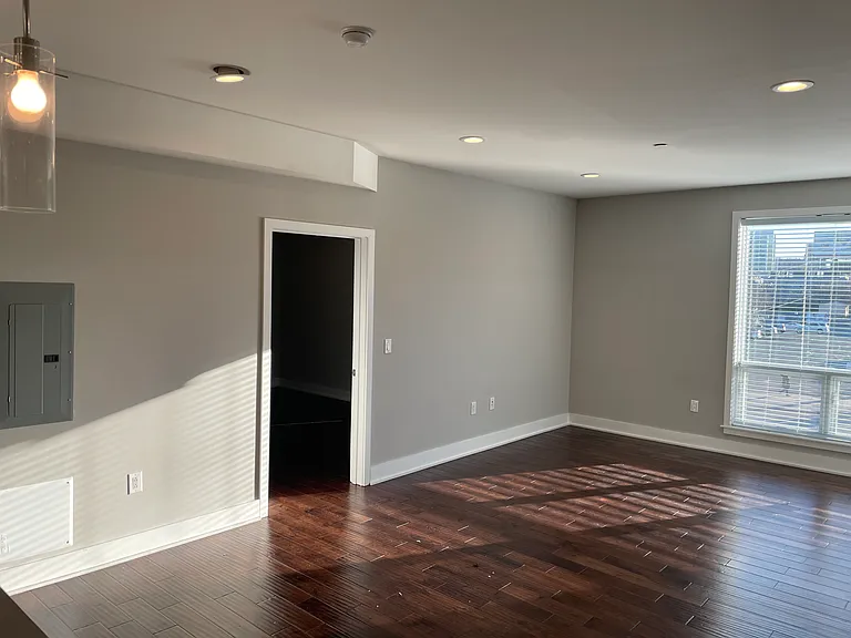 117 Spring Garden St. — Photo 11
