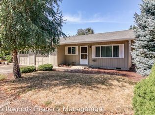 2993 Gilham Rd, Eugene, OR 97408