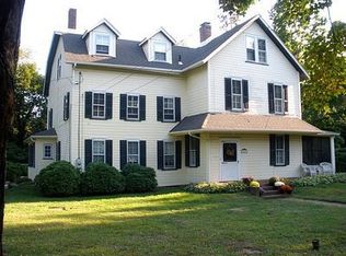 304 Cliff Ave, Edgewater Park, NJ 08010