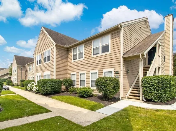 3466 Fishinger Mill Dr, Hilliard, OH 43026