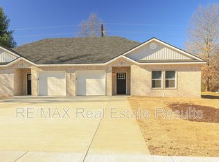655 N Genevieve Ave #2, Fayetteville, AR 72704