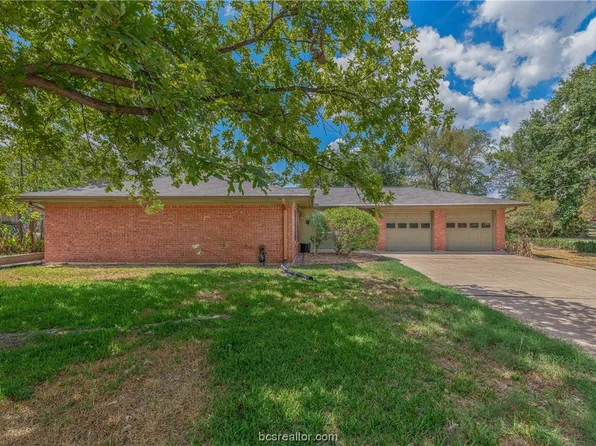 904 Stanfield Cir, Bryan, TX 77802