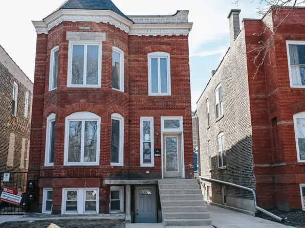 3015 W 19th St #2, Chicago, IL 60623