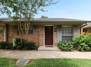 233 W Tri Oaks Ln APT 233, Houston, TX 77043