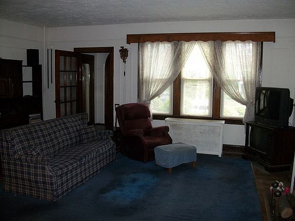 5th image of 21420 45th Dr