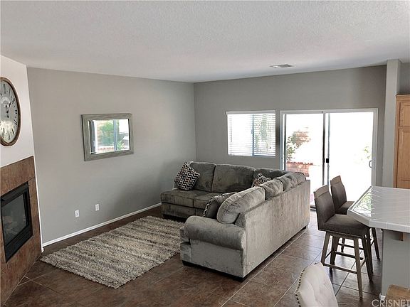 3rd image of 24846 Apple St
