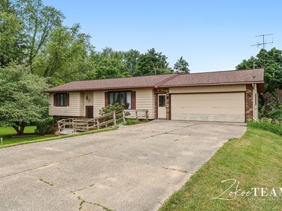14079 8th Ave, Marne, MI, 49435