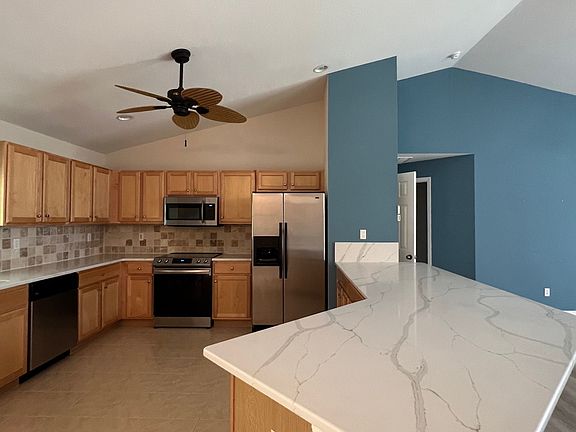 5th image of 2634 Twinkle Ave