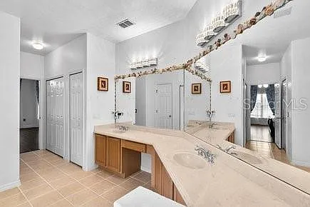 3010 Winding Trl — Photo 16