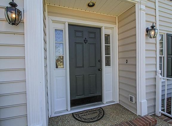 4th image of 10937 Founders Pl