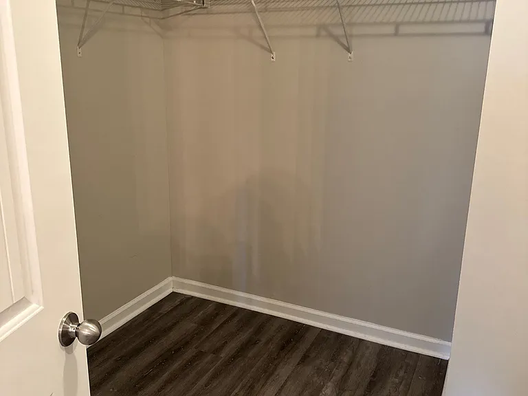 2213 Grandwood Ln — Photo 23