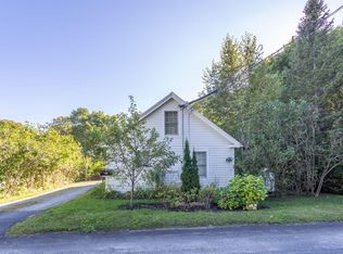 38 Gay St, Rockland, ME 04841