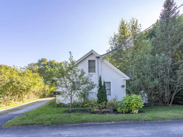 38 Gay Street, Rockland, ME 04841