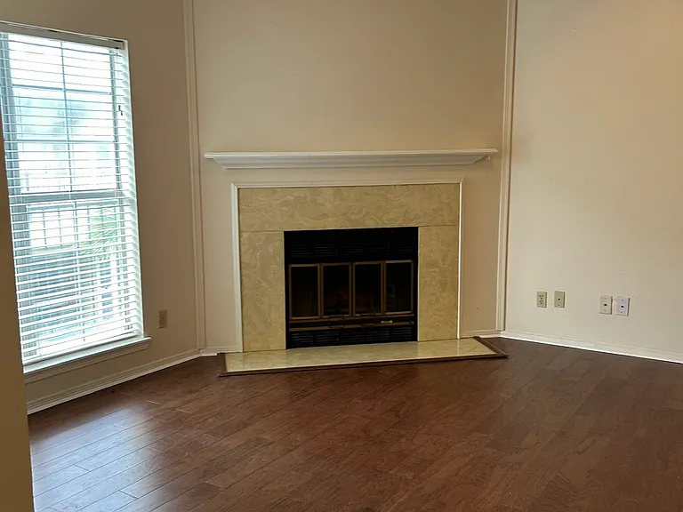 921 Marine Dr #309 — Photo 2