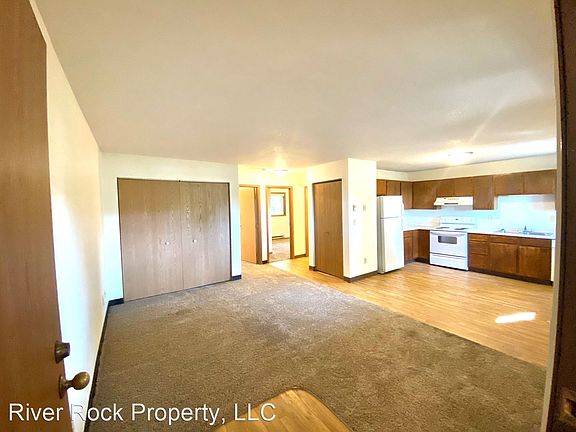 5th image of 1505 University Dr N #8658036