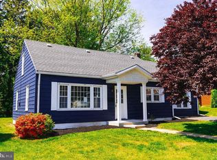 213 Fishburn St, Harrisburg, PA 17109