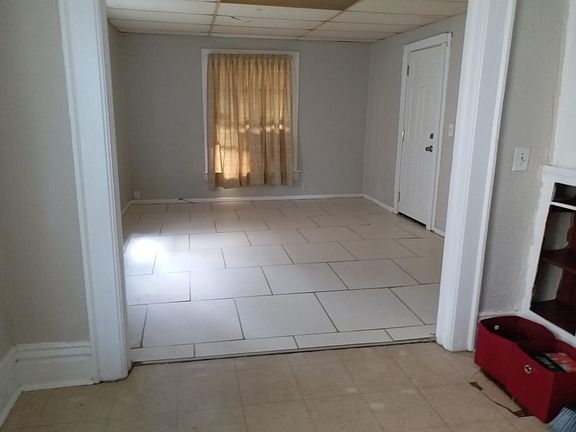 4th image of 122 W Barnes Ave APT 1