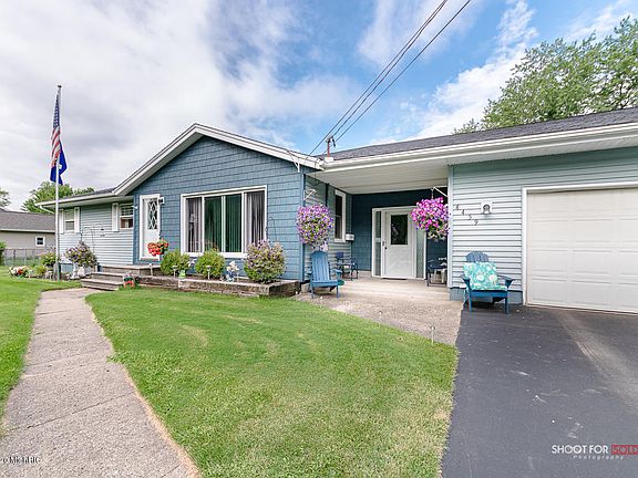 3rd image of 4459 S Virginia Dr