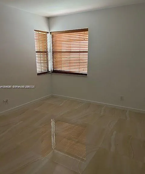 21220 Harbor Way #221-22 — Photo 21