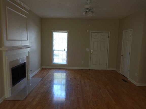2nd image of 2627 McGuire Dr