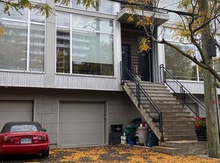 802 High St #802, Ottawa, ON K2B 6C4