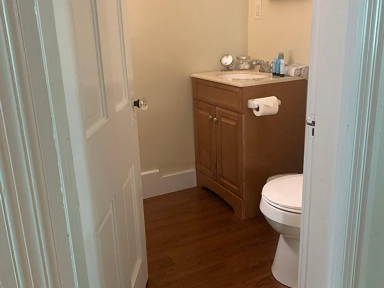 307 W 6th Ave #B — Photo 18