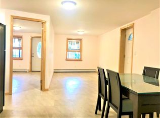 6143 75th St, Flushing, NY 11379