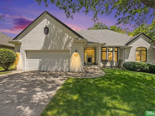 5801 S 119th Plz, Omaha, NE 68137