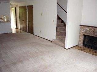 21727 80th Ave W APT D, Edmonds, WA 98026