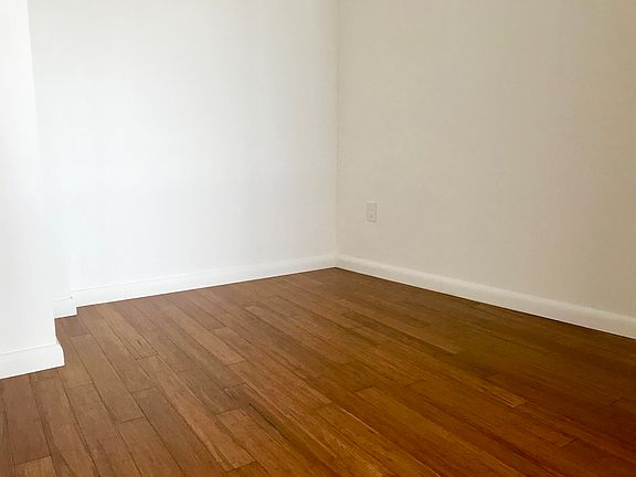 4th image of 66 Rockwell Pl APT 25F