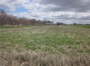 1466 New Milford Rd, Atwater, OH 44201