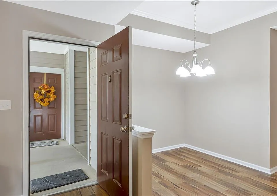 4924 Bluffton Pkwy #23-302