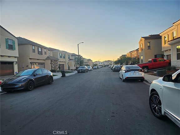 3rd image of 938 W Jasmine Way