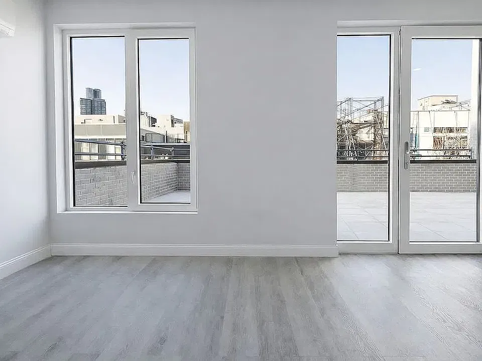 142 Huron St #5B