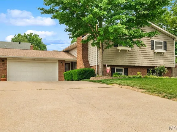 640 Strawberry Ln, Jackson, MO 63755