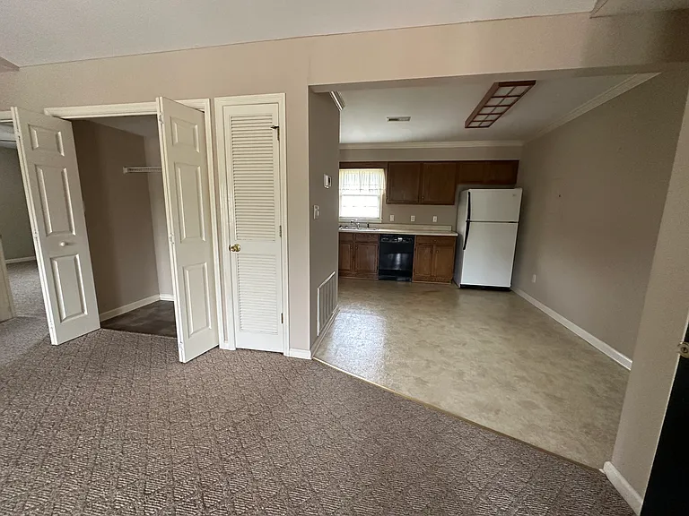 511 Scenic Dr #1 — Photo 5