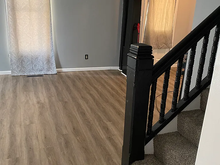 416 Blunt St — Photo 5